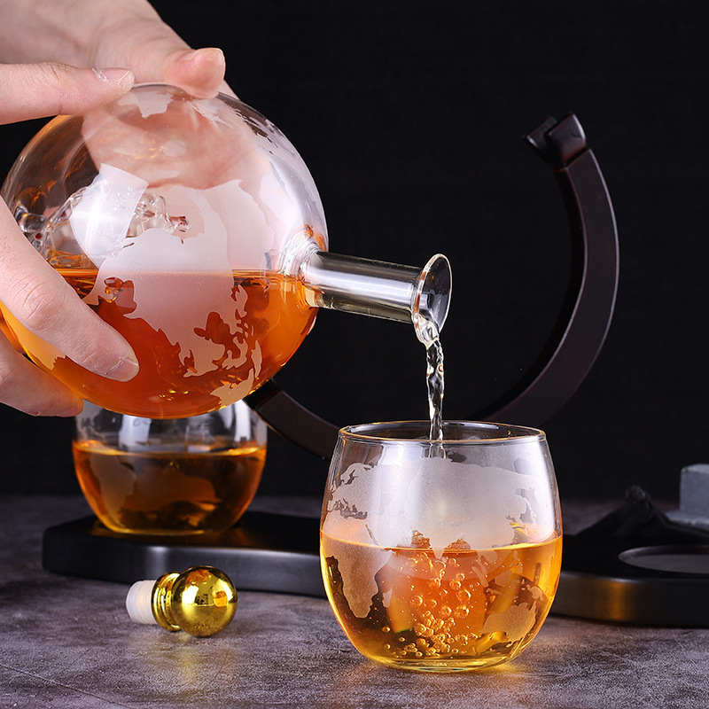 ชุดขวดเหล้ารูปโลกสุดสร้างสรรค์ - Decanter Globe Set บทวิจารณ์และราคา